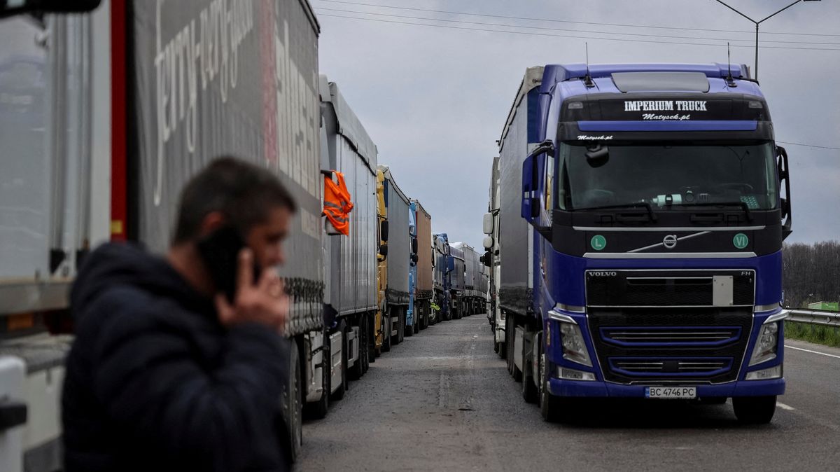 Středoevropští dopravci žádají zpřísnění podmínek pro ukrajinskou konkurenci